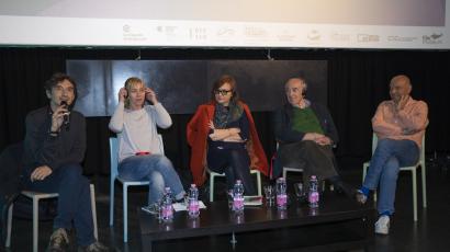 (Od leve proti desni) Moderator Donatello Fumarola in sodelujoči Varja Močnik, Marta Verginella, Sergio Toffetti, Stefano Lusa (foto: Jure Batagelj)
